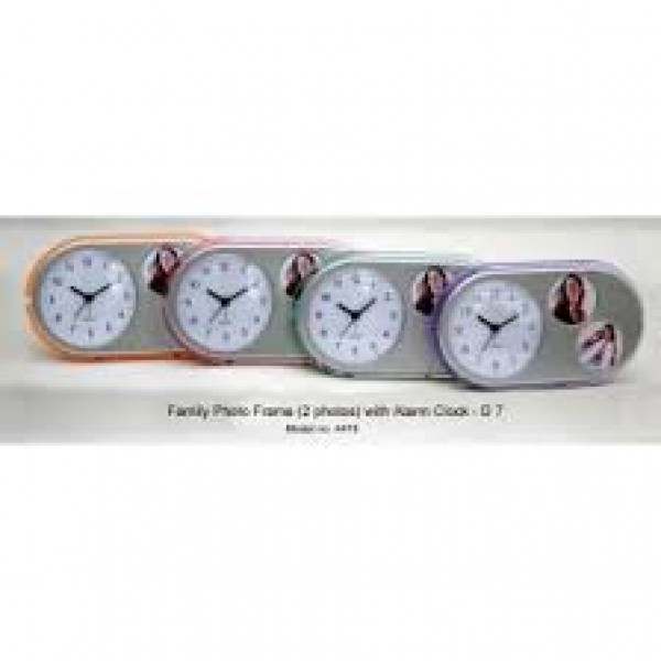 CLOCK WITH ROTATING DUAL PHOTO FRAME